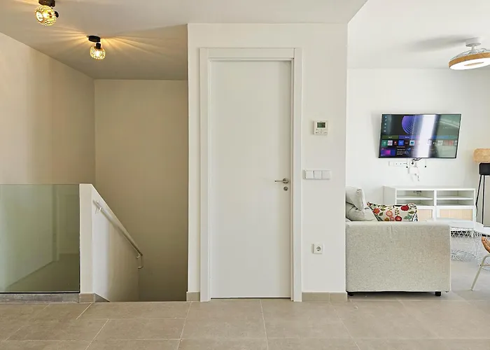 Townhouse In Oceana Gardens, Cancelada Vakantiehuis