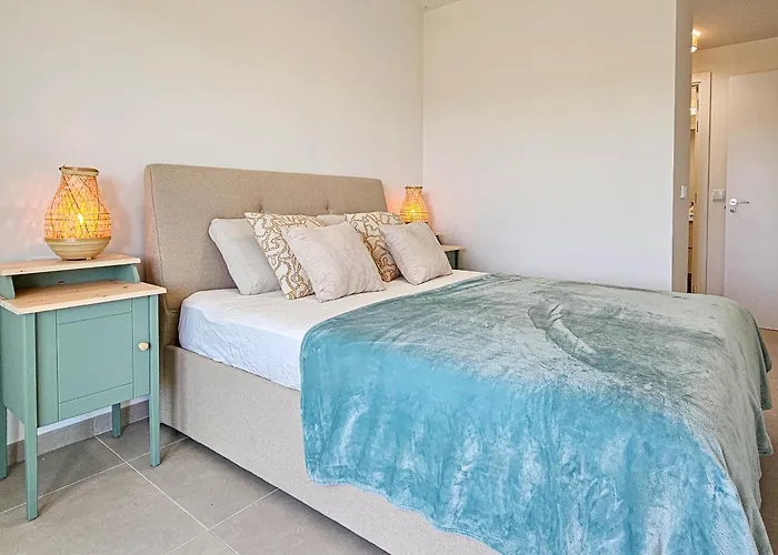 Vakantiehuis Townhouse In Oceana Gardens, Cancelada