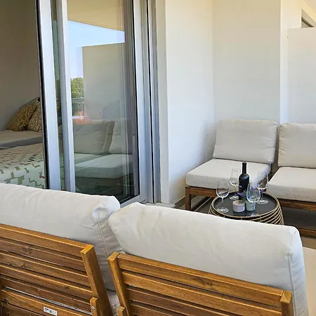 Townhouse In Oceana Gardens, Cancelada *