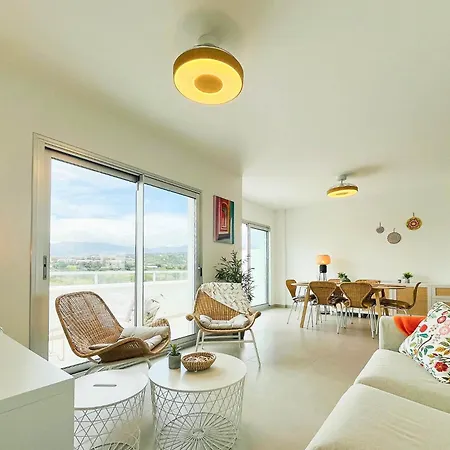 Townhouse In Oceana Gardens, Cancelada Prázdninový dům *