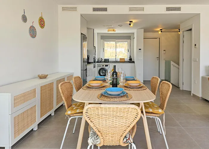 Townhouse In Oceana Gardens, Cancelada Εστεπόνα