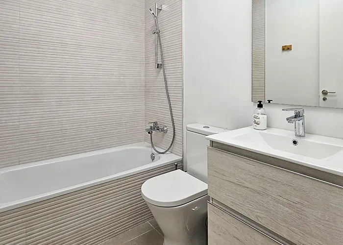 Townhouse In Oceana Gardens, Cancelada Εστεπόνα