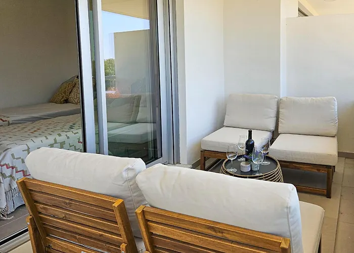 Townhouse In Oceana Gardens, Cancelada *